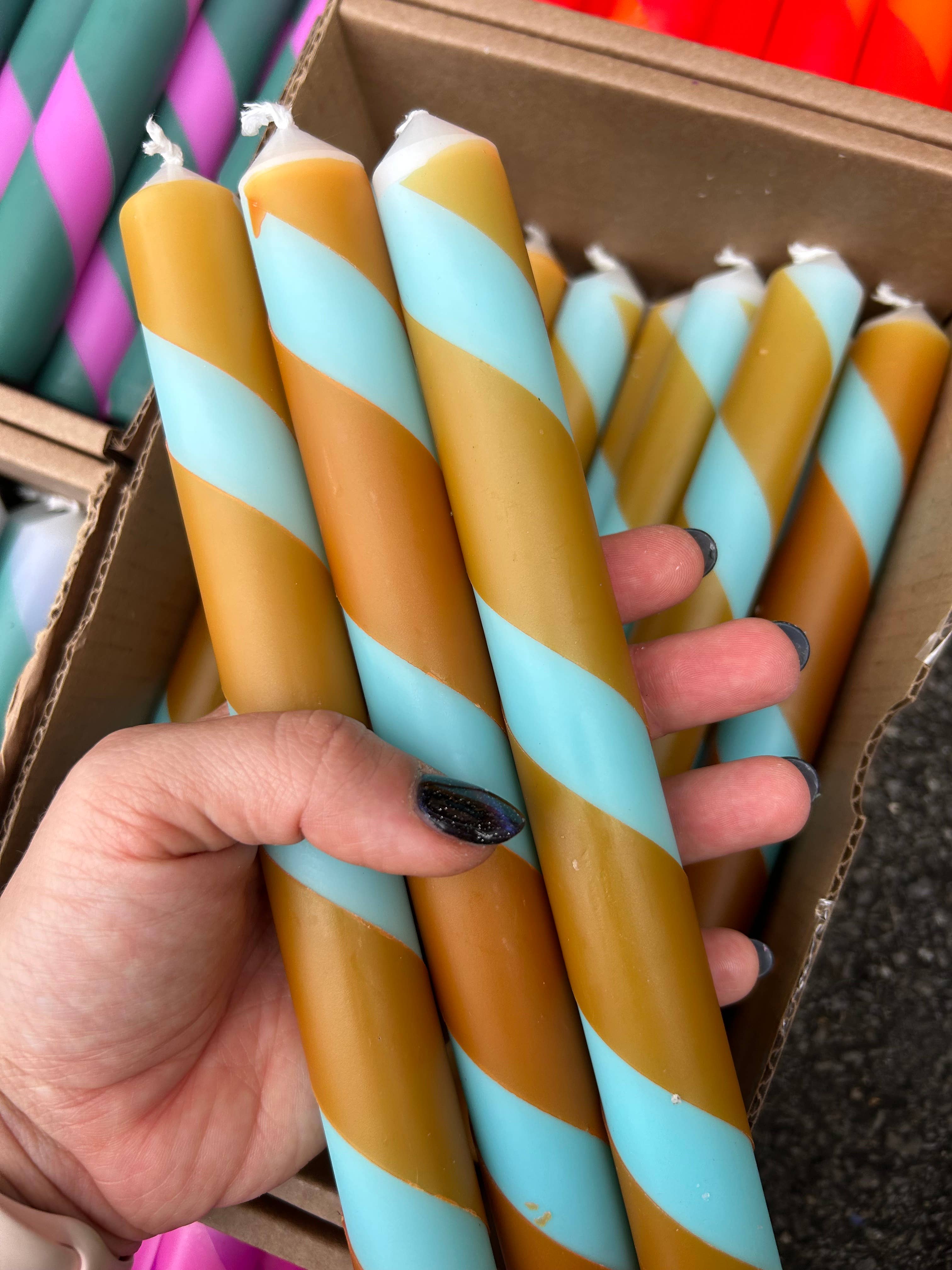 The Colour Emporium – wholesale Tapered candle/candlestick – Twisted stripe Candle individual 7