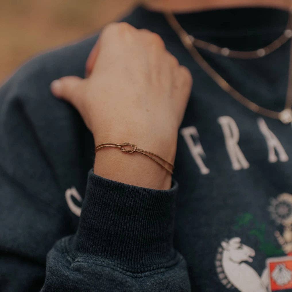 Mauve Jewelry Co. - Vendita all'ingrosso Bracciali a catena e a maglie - Bracciale Nodo Infinito Evelyn1