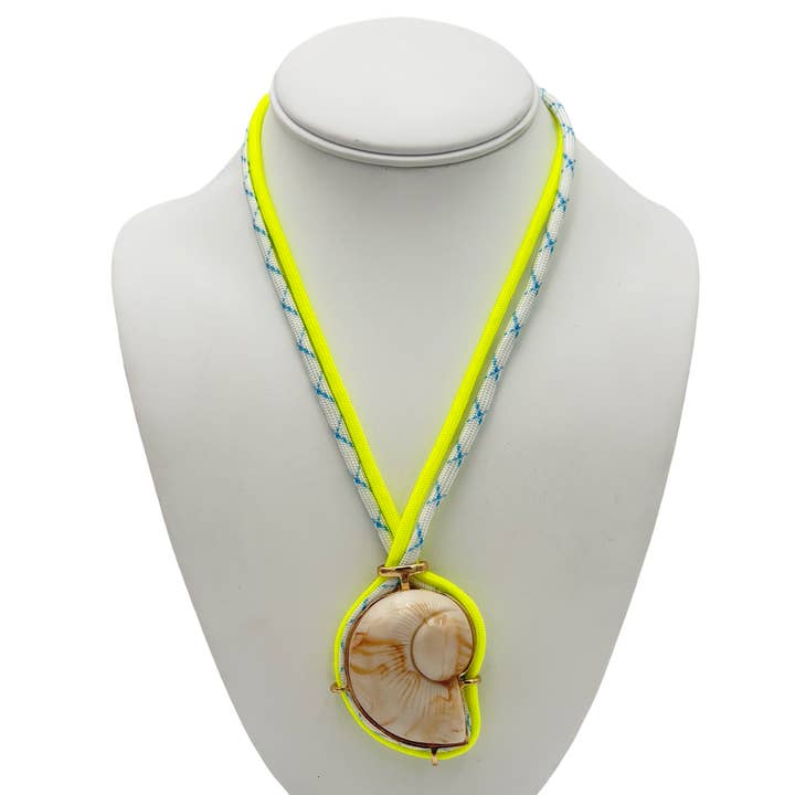 Shelly ketting voor wholesale door Holst and Lee