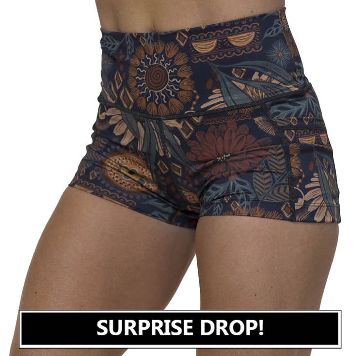 Shorts | Envie de voyager pour la vente par Constantly Varied Gear