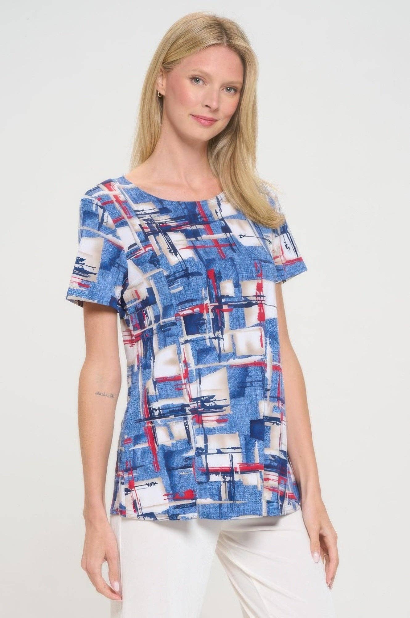 CC Wholesale Clothing – wholesale Tunic – Women’s – Hit Round Neck Short Sleeve Slit Top2