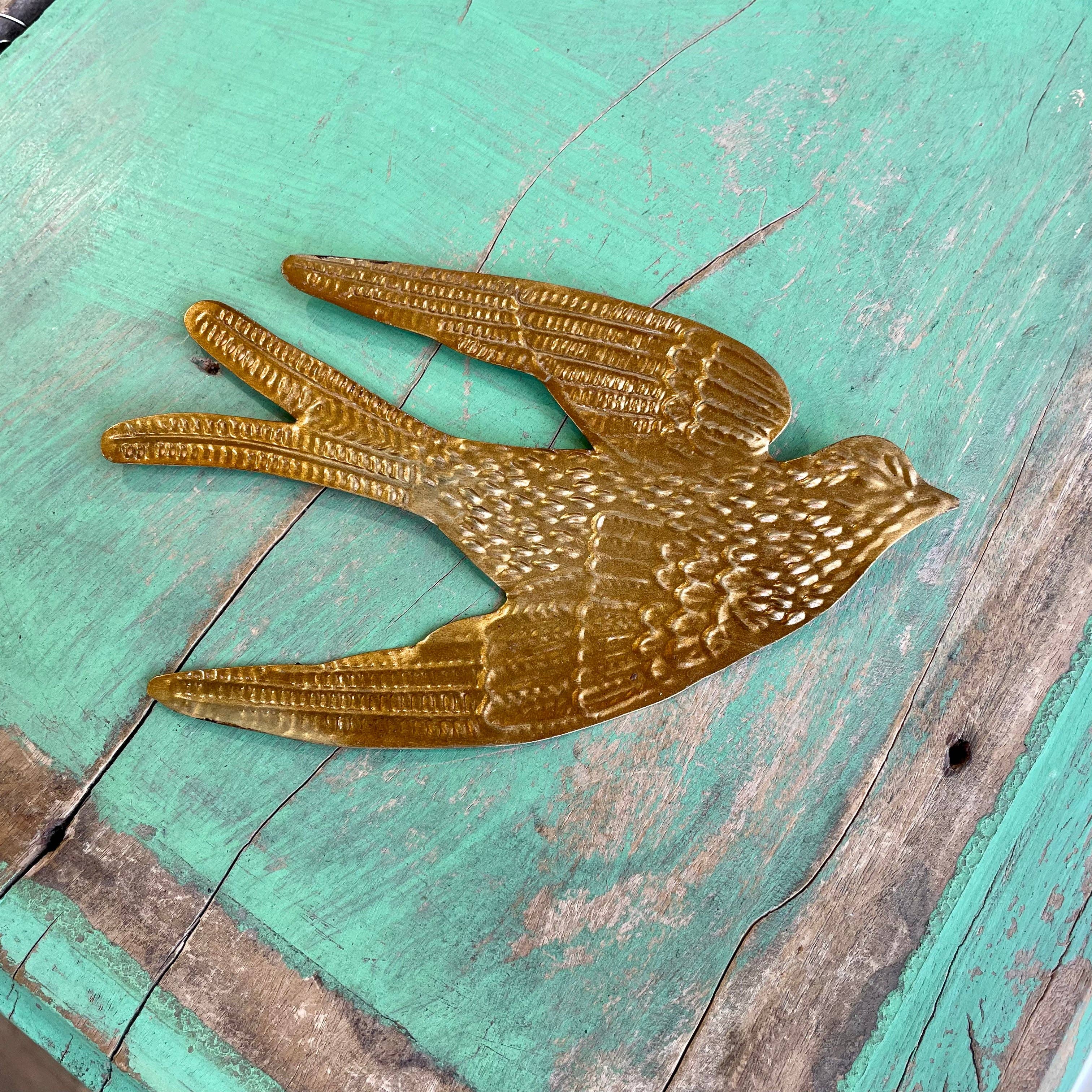 Love and Honor Jesus LLC - Wholesale Wall Accent - Tin Holy Spirit2