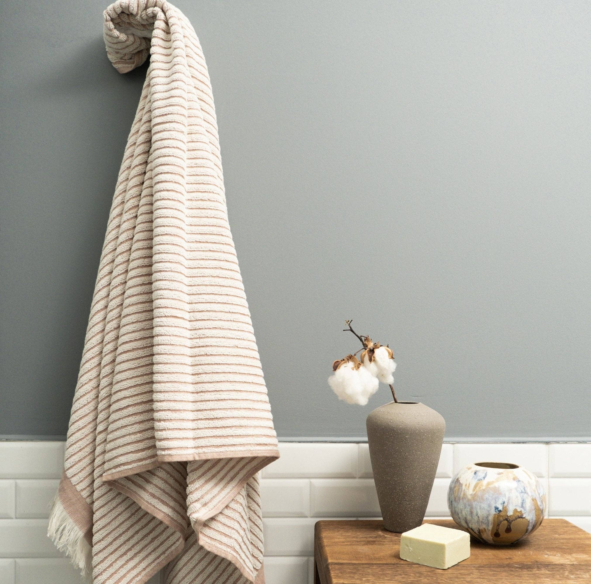 Primitive - Wholesale Badhanddoek - OUTLET - Ovella grote badhanddoek W0111