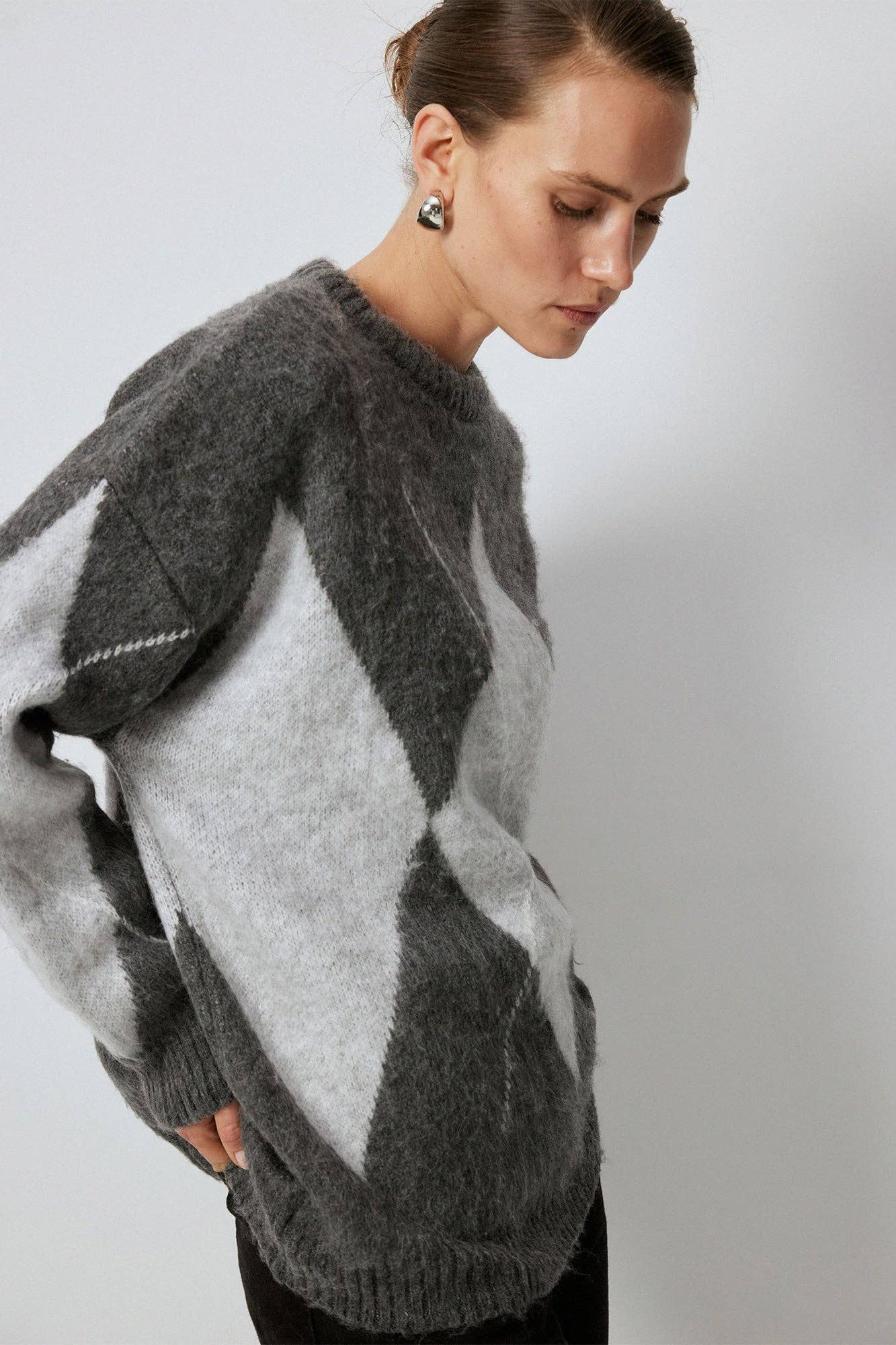 Antracita JERSETER DE PUNTO CON PATRÓN DE DIAMANTES de venta al por mayor en Faire1