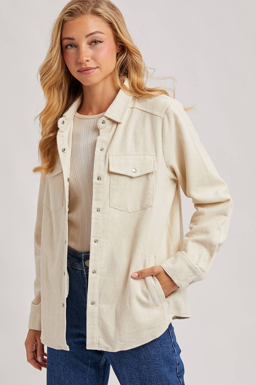 Bluivy – wholesale Shirt Jacket/Shacket - Women’s – CORDUROY BUTTON DOWN SHACKET WITH POCKETS9