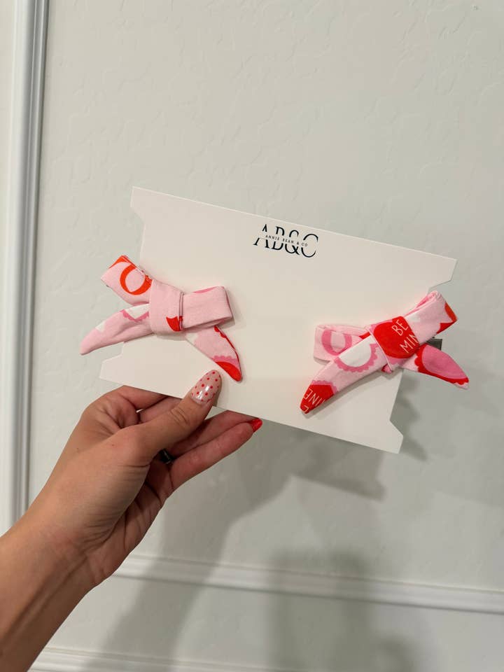 Bow's & Heart's Valentine | Bamboo Clip Bow for wholesale by Annie Bean & Co