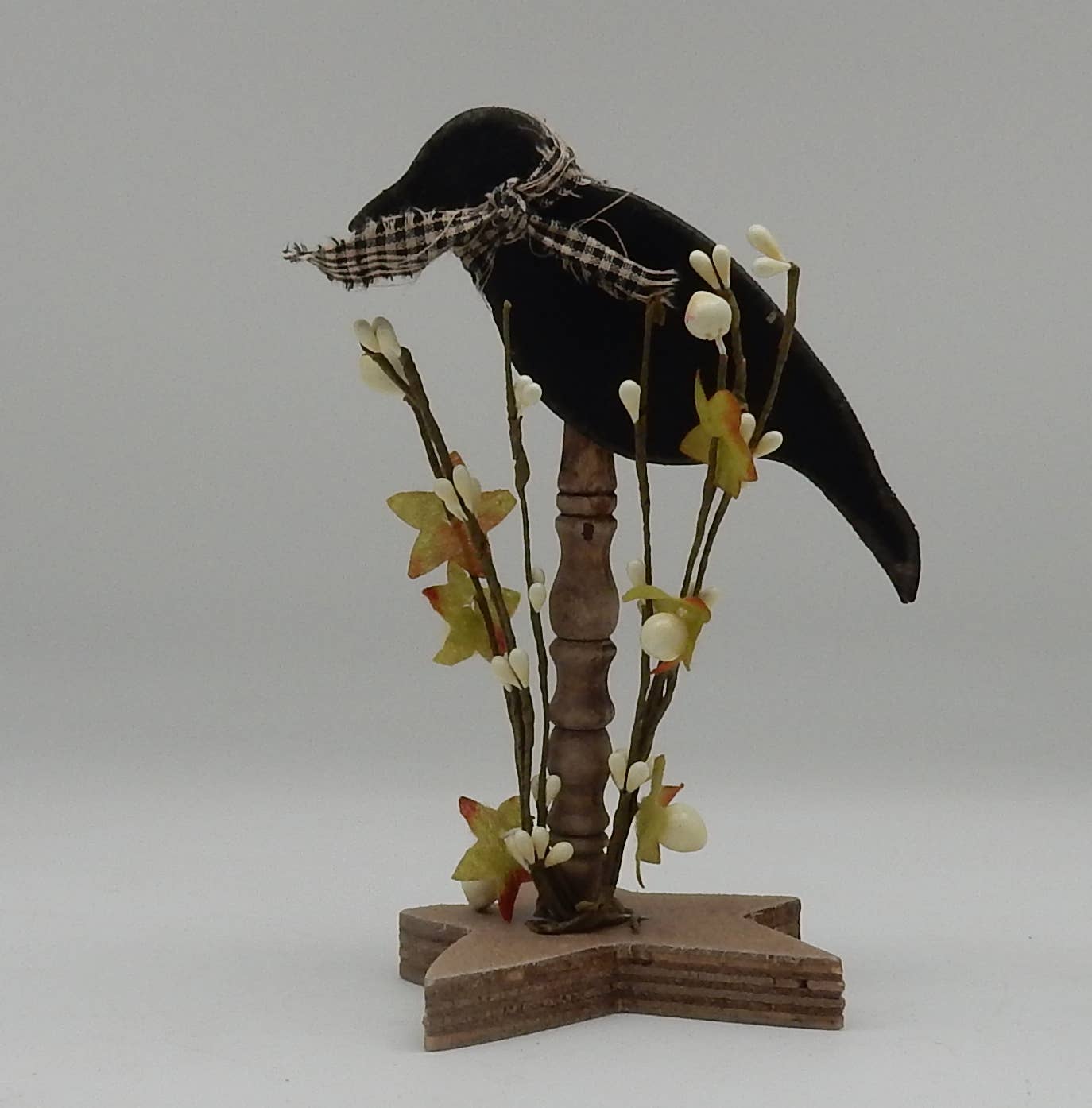 Green Pastures Wholesale - Wholesale Decorative Tabletop Object - Country Crafts - Wood Crow on Base 8"