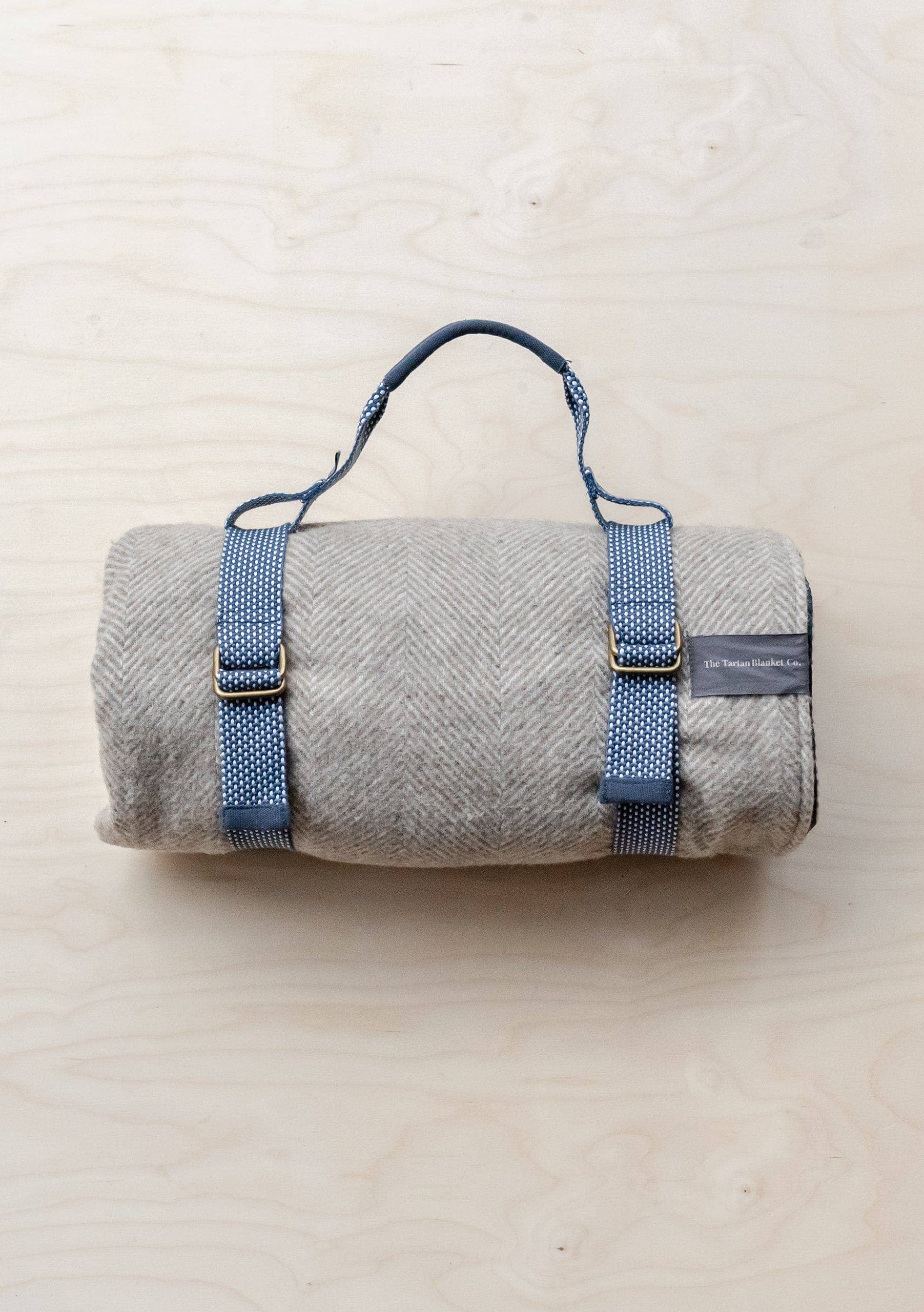 TBCo - Wholesale Picnic Basket - Recycled Picnic Carrier6