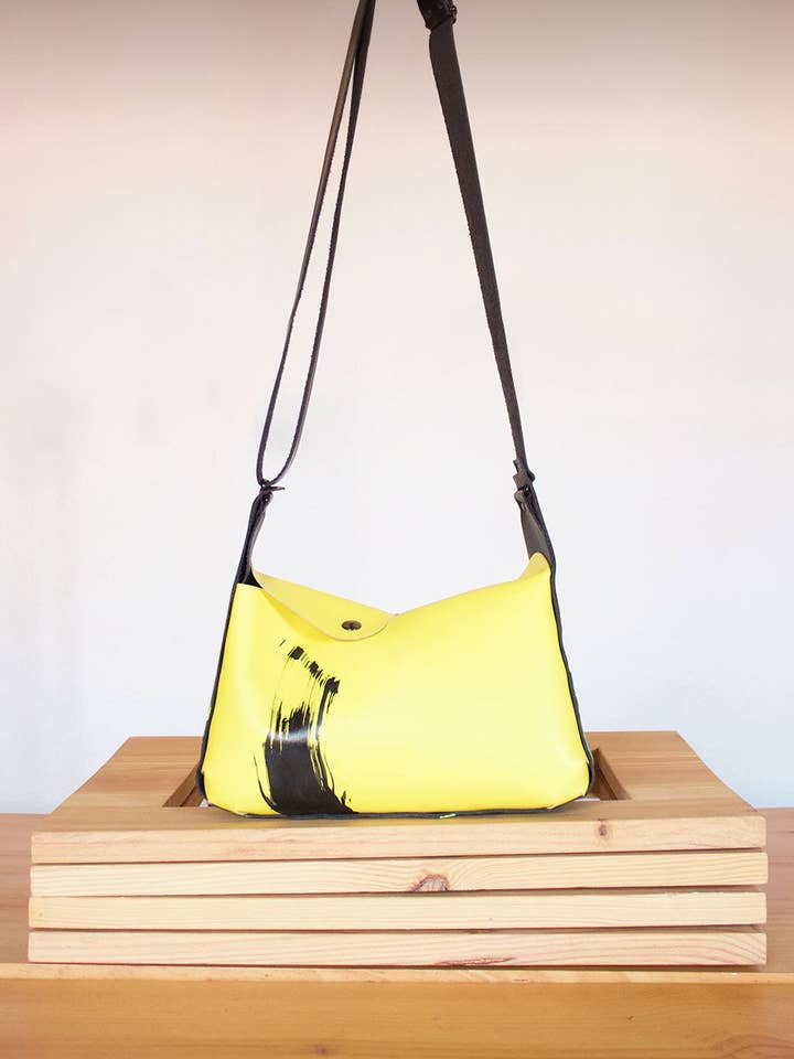 Bolso Blois gelb und schwarz für den Großhandel von Araceli Garcia Bags