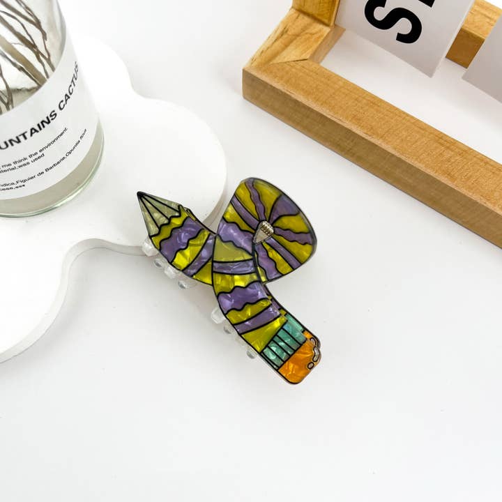 mildstyles - Wholesale Hair Clip - Women's - Colored Pencil Geometric Hair Claw Clip1