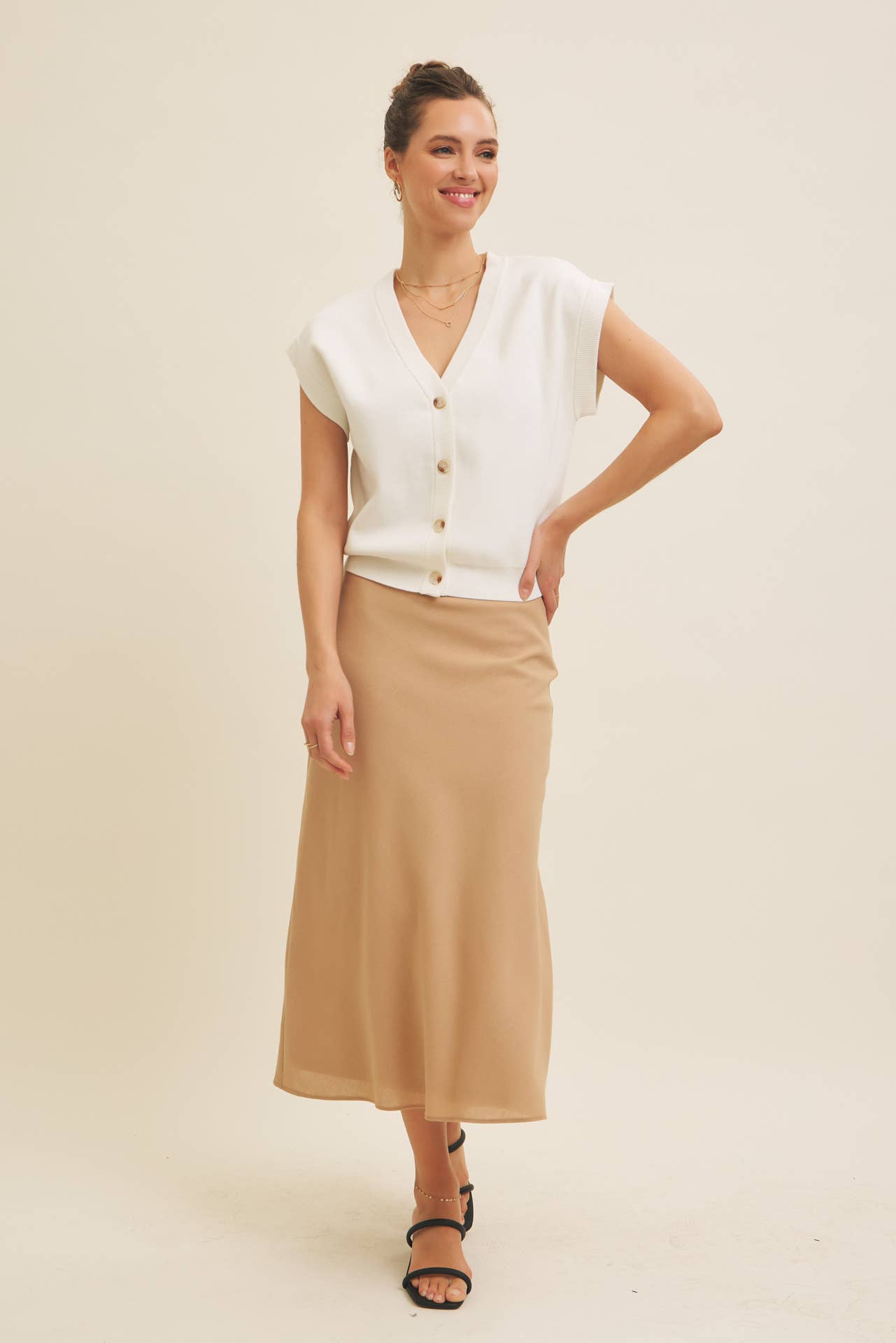 in february - Wholesale Skirt - Women's - VISCOSE LINEN BLEND BIAS CUT MAXI SKIRT WITH LINING13