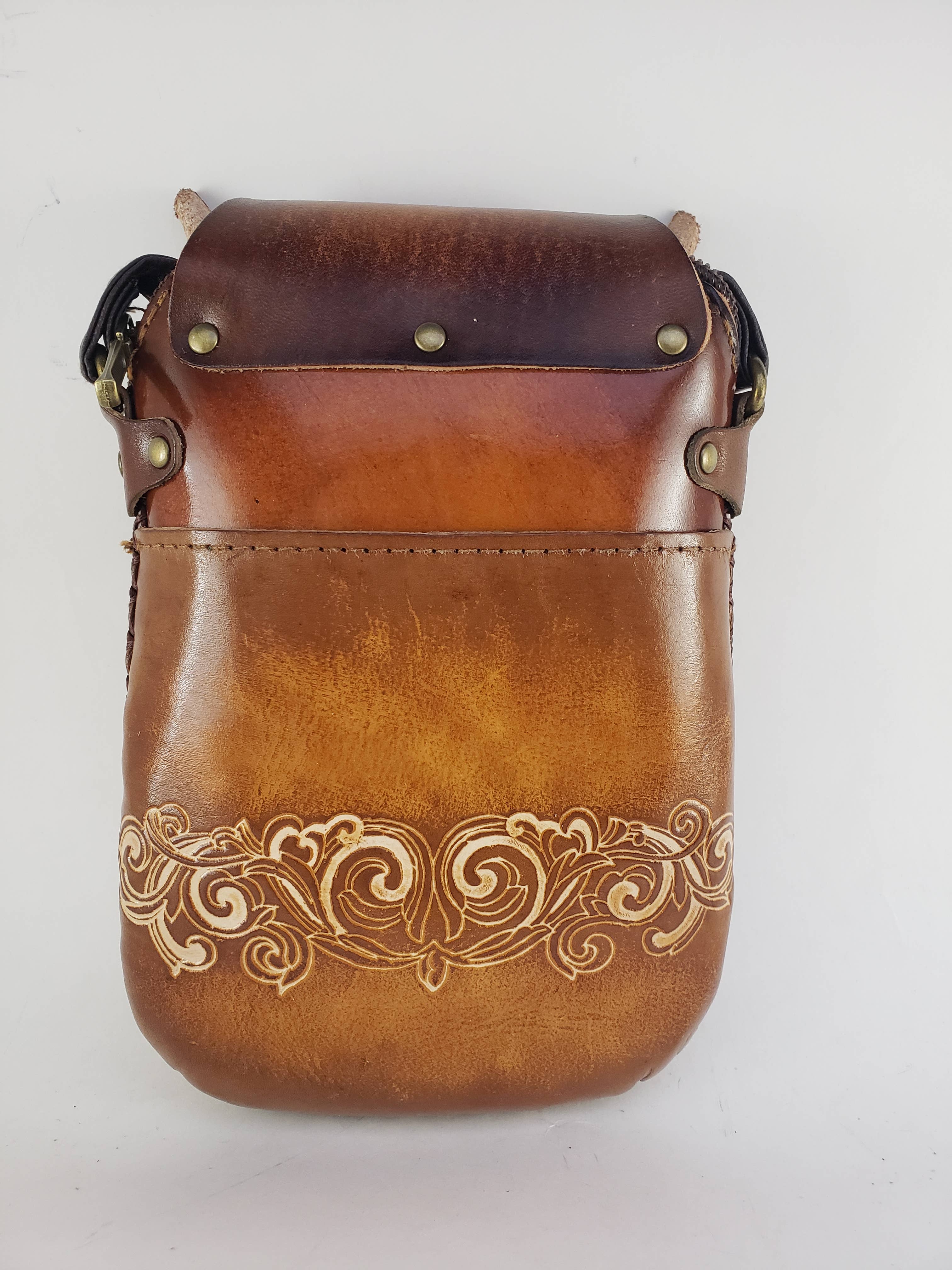Sunflower Handmade leather inc - Wholesale Crossbody Bag - Women's - Handmade Leather Brown Fox Pouch purse handbag crossbody3