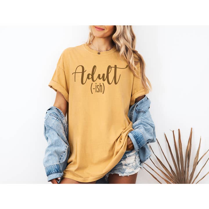 Sjov sød grafik for voksne med Cozy Comfort Colors Tee for engroshandel hos Myshirts.store