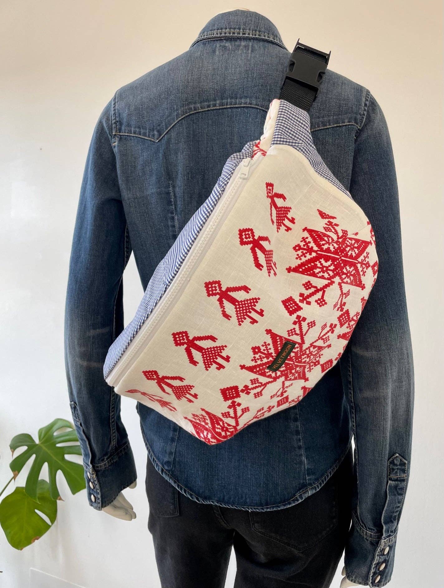 Velvetnoon - Vendita all'ingrosso Marsupio - Donna - Marsupio Gyvelvej1