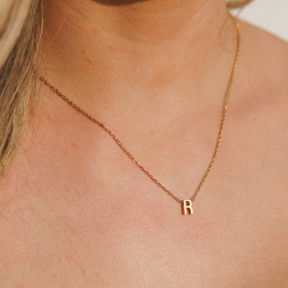 Silk oil of Morocco – Großhandel Kette mit Anhänger/Charm – Initiale Halskette | Amici by Ella18