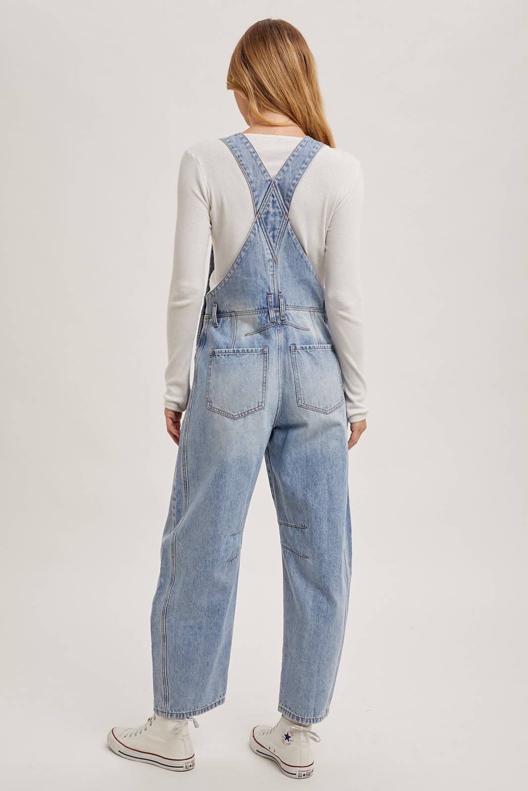 Bluivy – Engroshandel Overalls - Dame – Denim bukselårsoverall med moderne, vidde pasform20