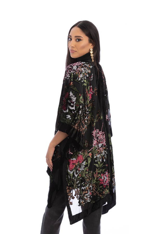 SAACHI – wholesale Kimono – Women's – Black Velvet Burnout Kimono1