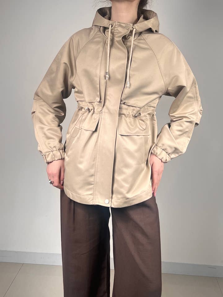 Damesjas/parka - INSTANT voor wholesale door MAXMILA PARIS