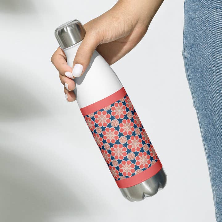 Bouteille d'eau en acier inoxydable - Mashup arabesque géométrique en rose pour la vente par The Shamal