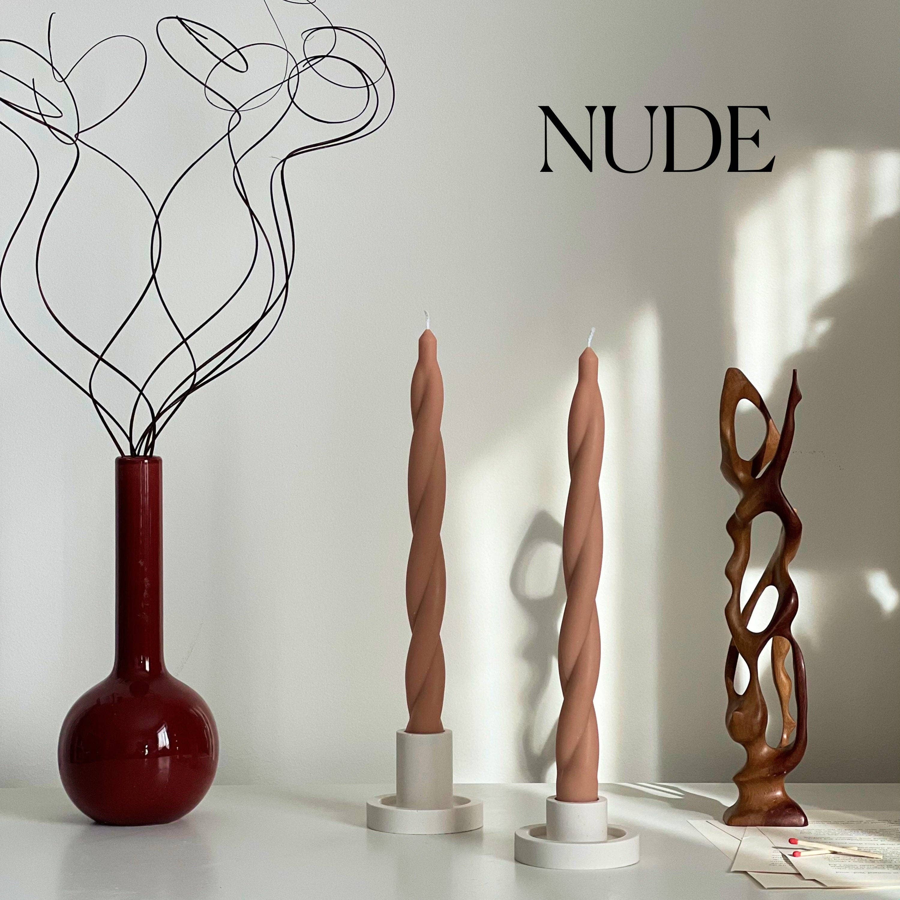 Estelle Studio – Großhandel Konische Kerze/Kerzenhalter – Hohe gedrehte Spitzkerze0