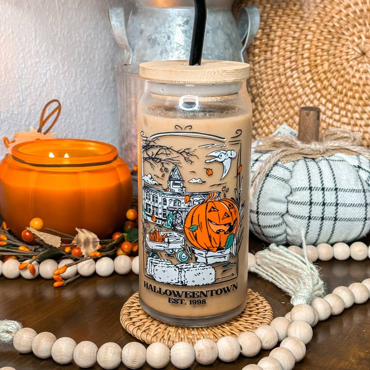 Curly Tailed Designs - Wholesale Drinking Glass/Cup - Halloween Town 16oz & 20oz Halloween Glass Cup4