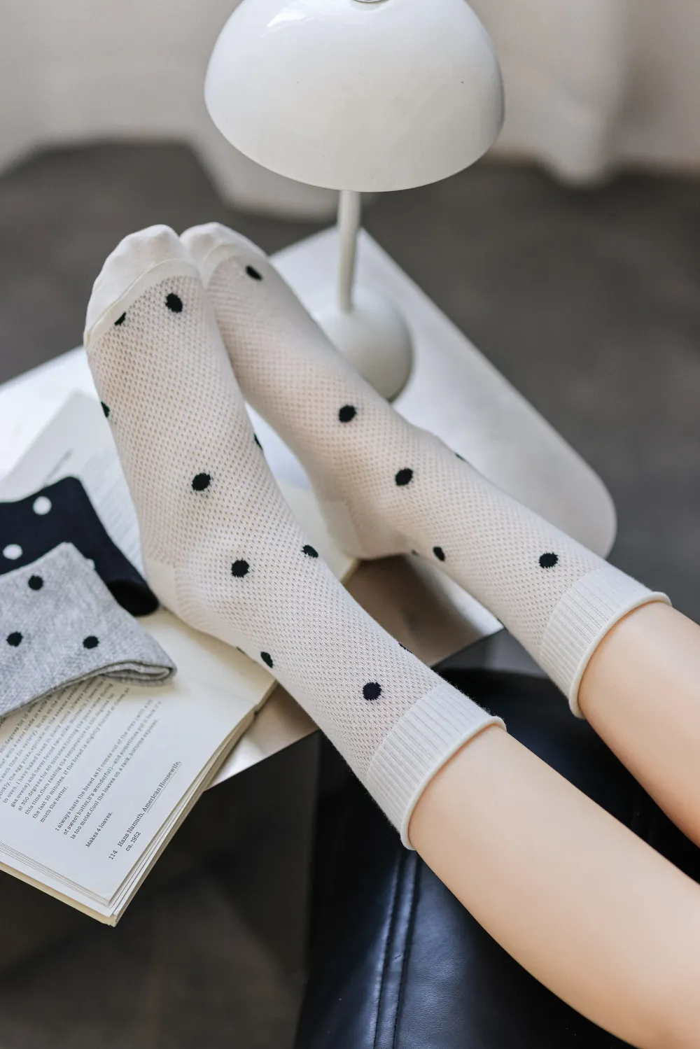 Marc JoJo - Wholesale Socks - Women's - 🧦⚪ Classic Polka Dot Socks9