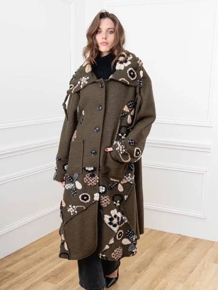 COAT +SIZE 99039 80% wool 20% polyester for wholesale by la maison des fibres naturelles