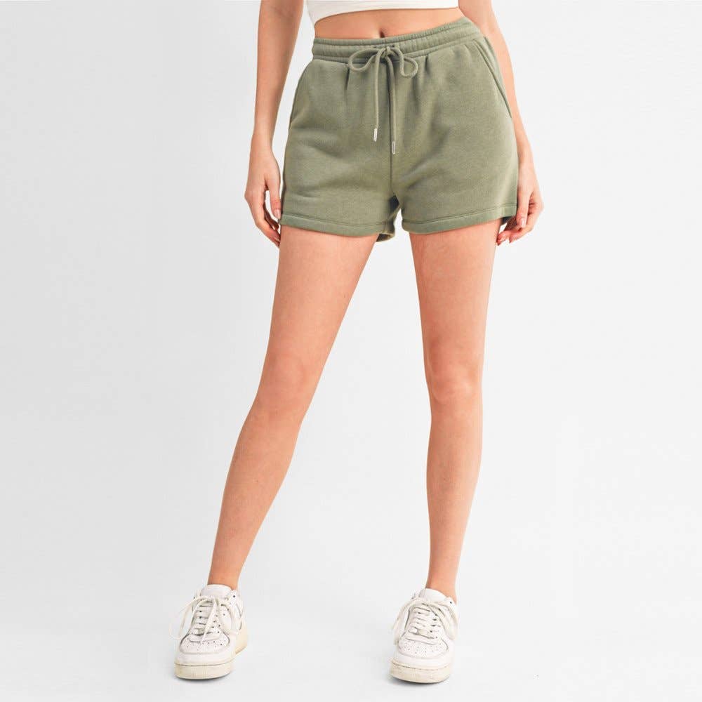 Paperdoll - Wholesale Shorts - Women's - FLEECE SHORTS WITH POCKET AND DRAWSTRING AT WAISTBAND3