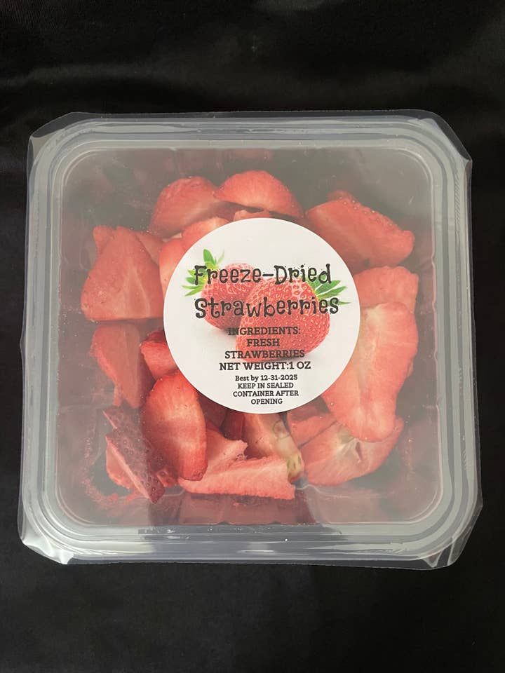 Freeze Dried Strawberries for wholesale by Freeze Dried Pickle Favorites and more