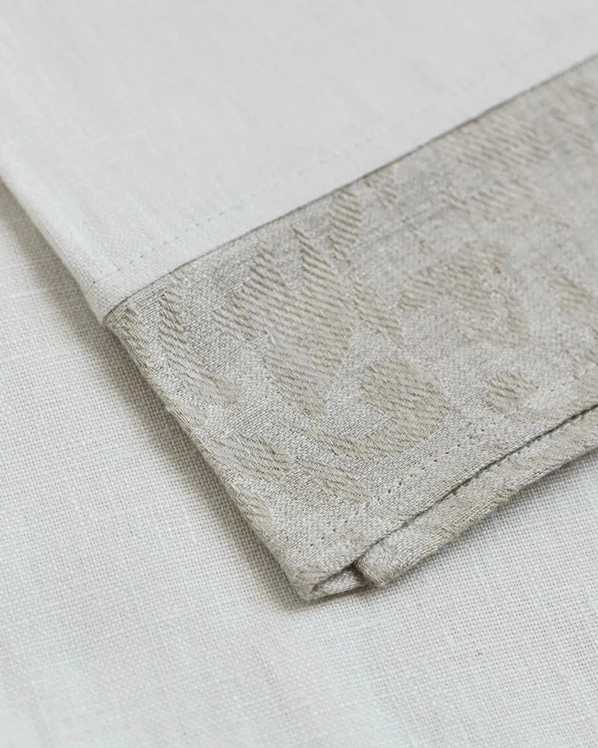 Linen Way Inc. - Wholesale Hand Towel - Foliage Linen Guest Towels - Available in 5 Colors, Set of 64