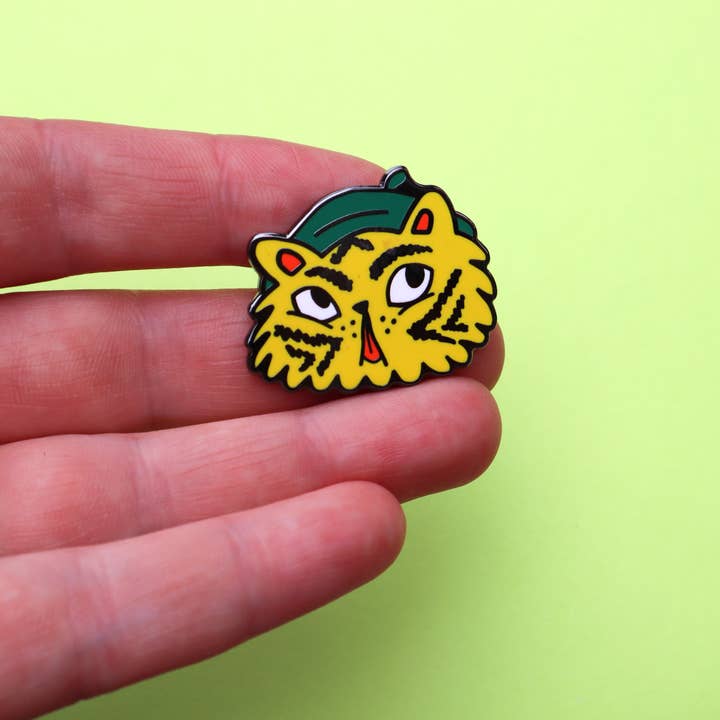 Masha Fikhman Art - Wholesale Lapel Pin/Button - Beret Tiger Pin2