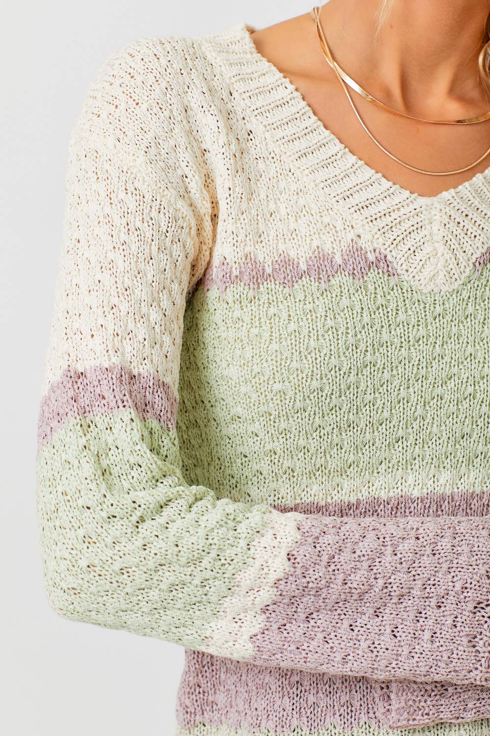 Marfil/Rosa 57462 Jersey con cuello en V de rayas múltiples de venta al por mayor en Faire1