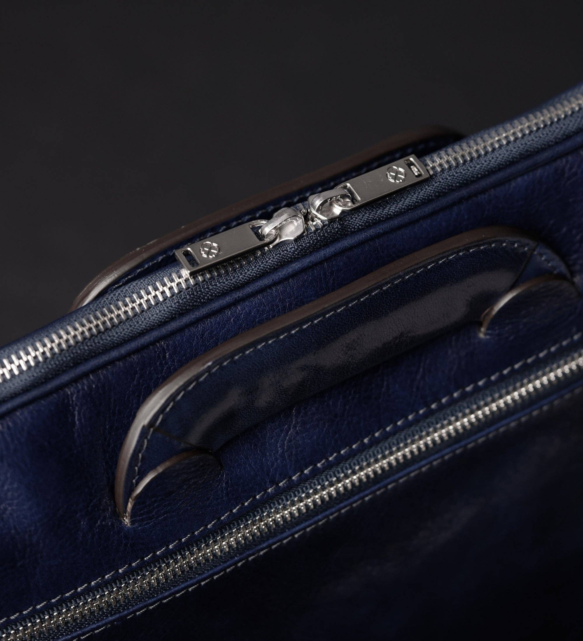 Time Resistance – wholesale Laptop bag – Unisex – Leather Briefcase Laptop Bag - Brave New World45