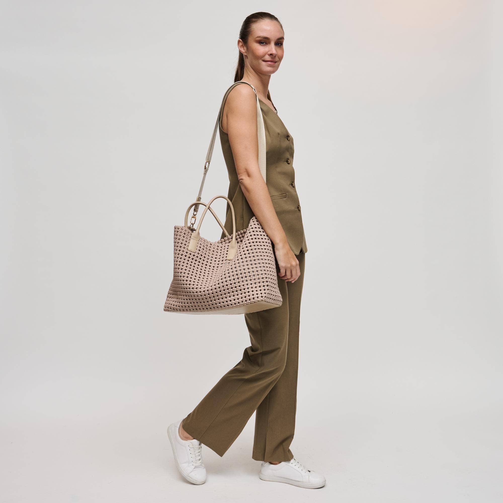 Sol and Selene – wholesale Tote bag – Women's – Solstice Large Hand Woven Knot Tote10