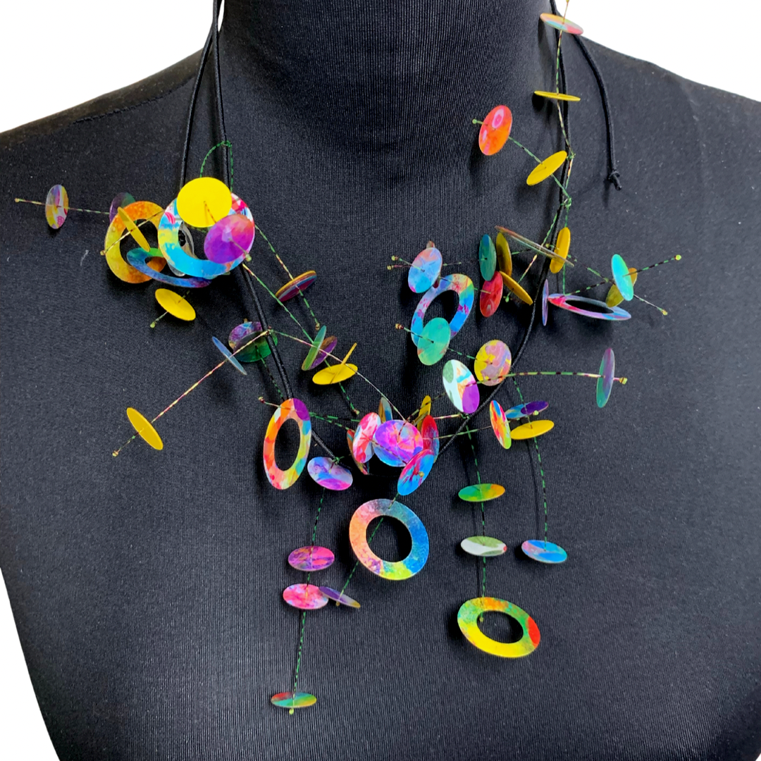 TAKARA Designs - Vente Colliers plastrons - Collier Kinetics Shorties5