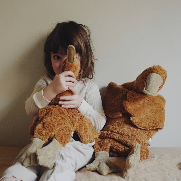 Cuddly animal Goose small | rust for wholesale by Senger-Naturwelt