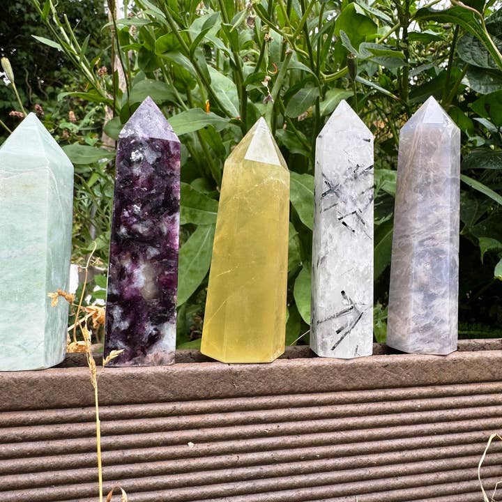 Elf Kendal Hippies - Wholesale Spiritual Stone/Crystal - Gemstone tower 5 to 11cm mystery wand surprise crystal point4
