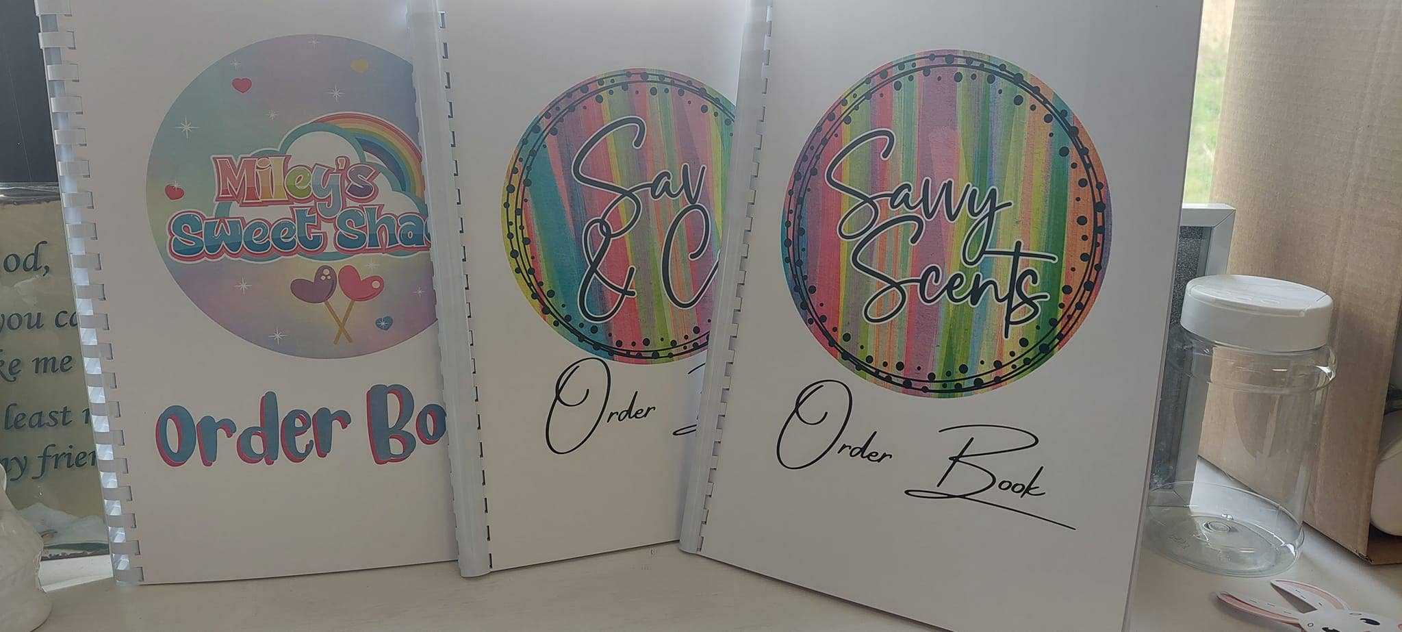 T S Business Cards and Labels – wholesale Planerare – Inkomst- och utgiftsbok4