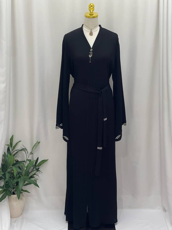 Sukoon Simply Abaya for wholesale by Palestinian Elegance