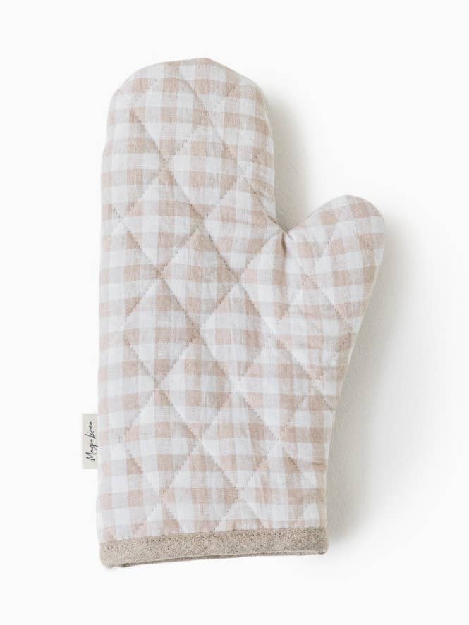 Linen oven mitt in Natural gingham | Kitchen set for wholesale by MagicLinen (We handle U.S. import procedures for you)