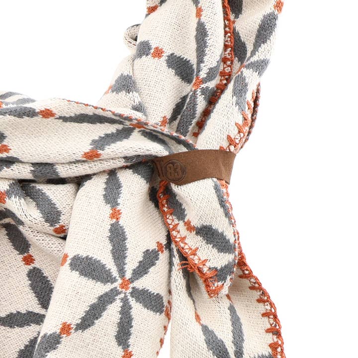 LOT83 - Wholesale Scarf - Women's - Scarf Jasmijn Gray1