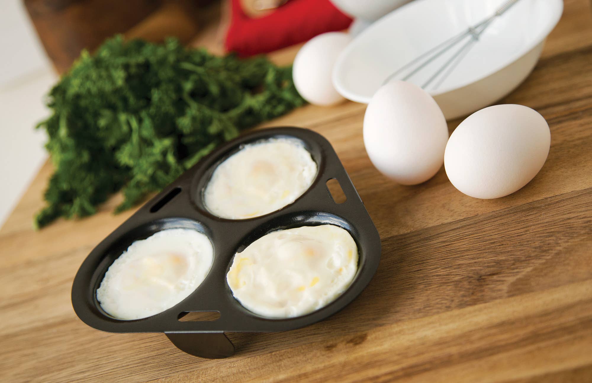 Fox Run Brands – wholesale Kitchen tool/gadget – Fox Run 3-Egg Poacher Insert, Carbon Steel, 6" x 6.25"1