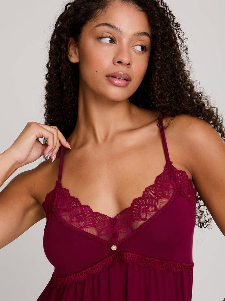 Bordeaux Nachthemd aus Bambusspitze in Bordeaux für den Großhandel auf Faire1