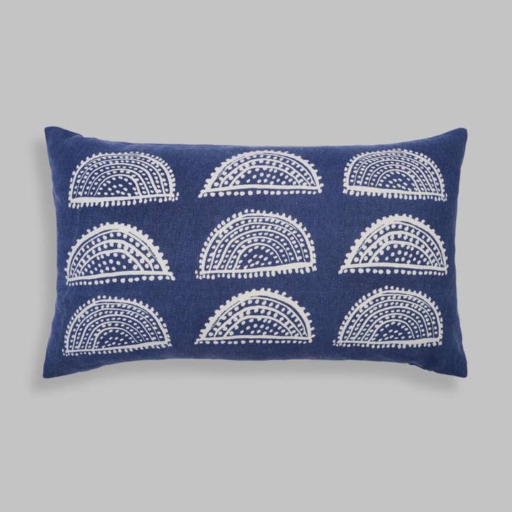 Collezione Meraki 24 pollici x 14 pollici Sunburst ispirato all'arte di Gond per la vendita all'ingrosso da parte di NAKI & SSAM INC.