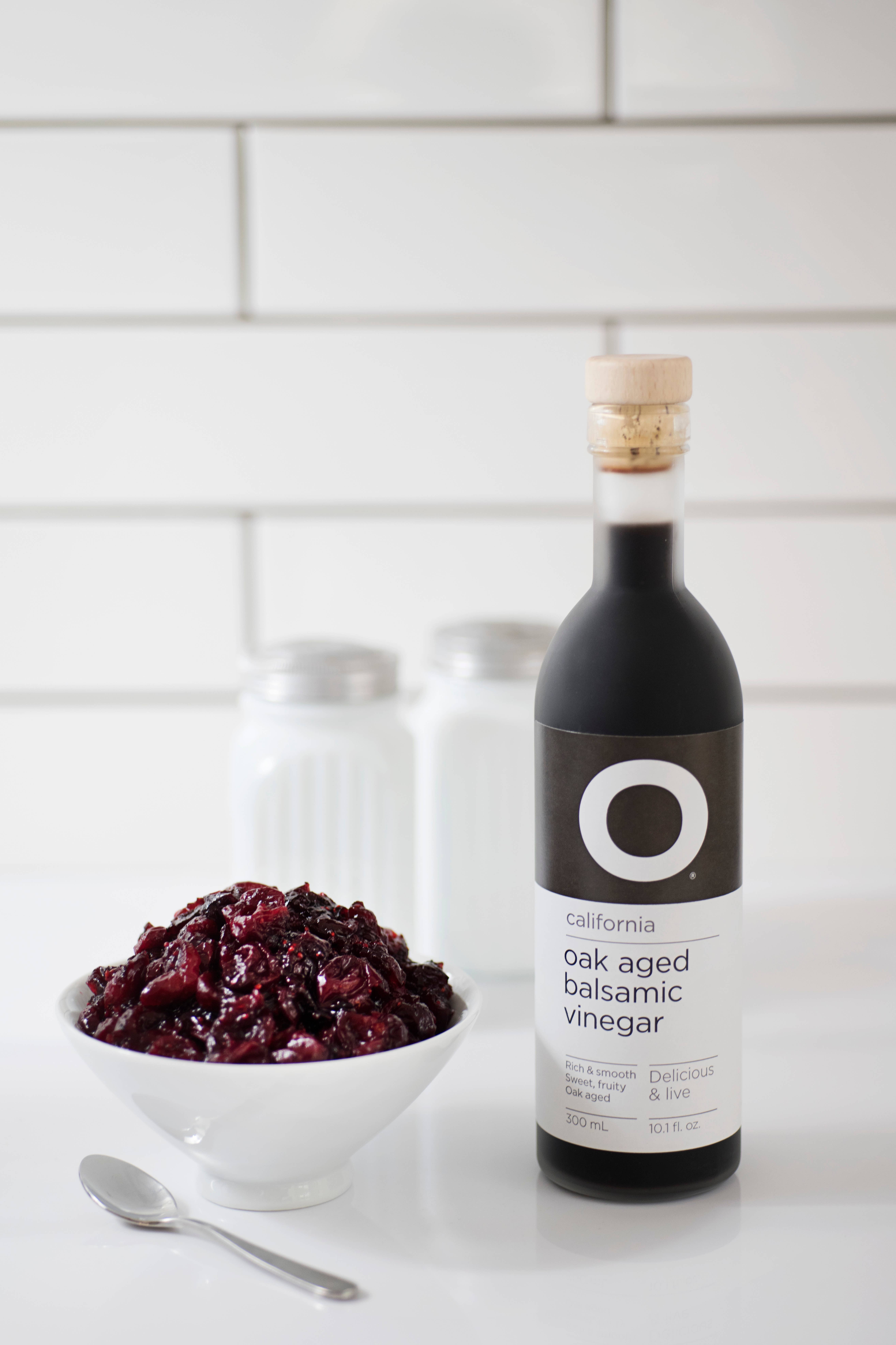 O Olive Oil & Vinegar - Wholesale Vinegar - O Oak Aged Balsamic Vinegar1