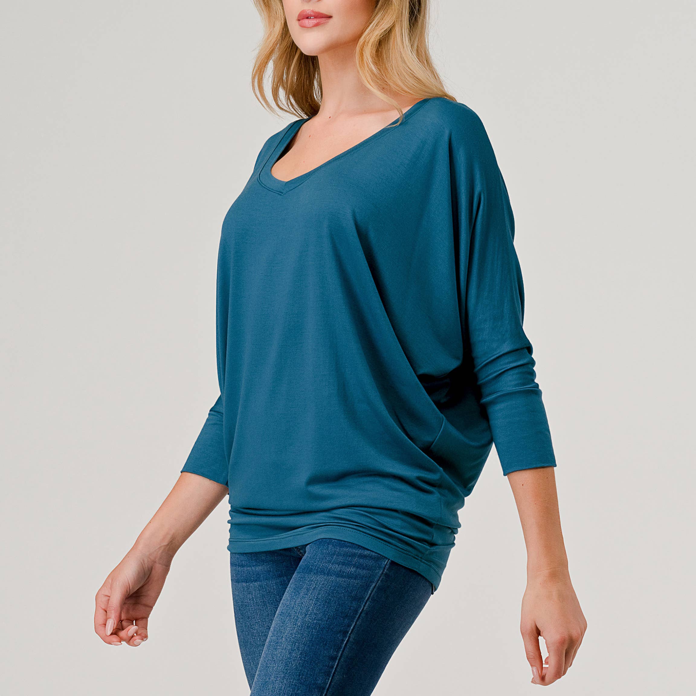 Heimious - Wholesale Knit Top - Women's - 3/4 Dolman Sleeve V-neck Modal Jersey Top, 257372