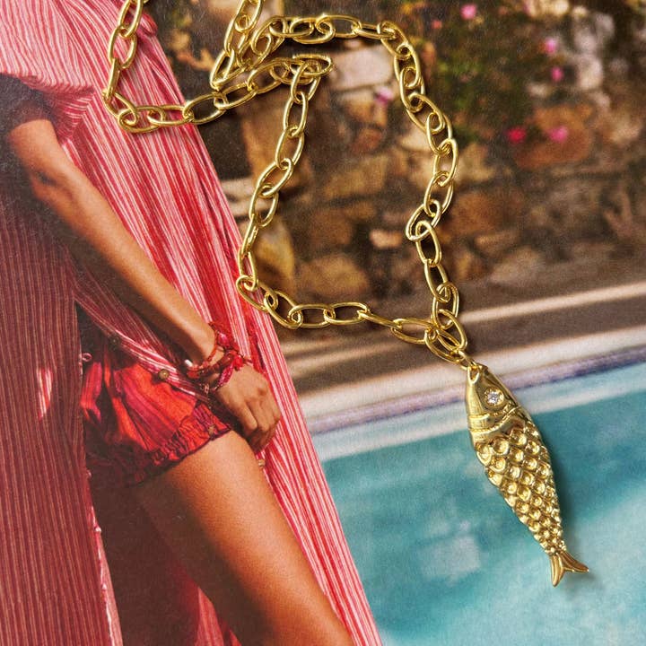 Collier Prise Côtière pour la vente par Blissfully Liss Jewelry