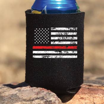 Tunn röd linje HATT/BURKHÅLLARE Screentryck Värmeöverföring för wholesale av Trendy Transfers