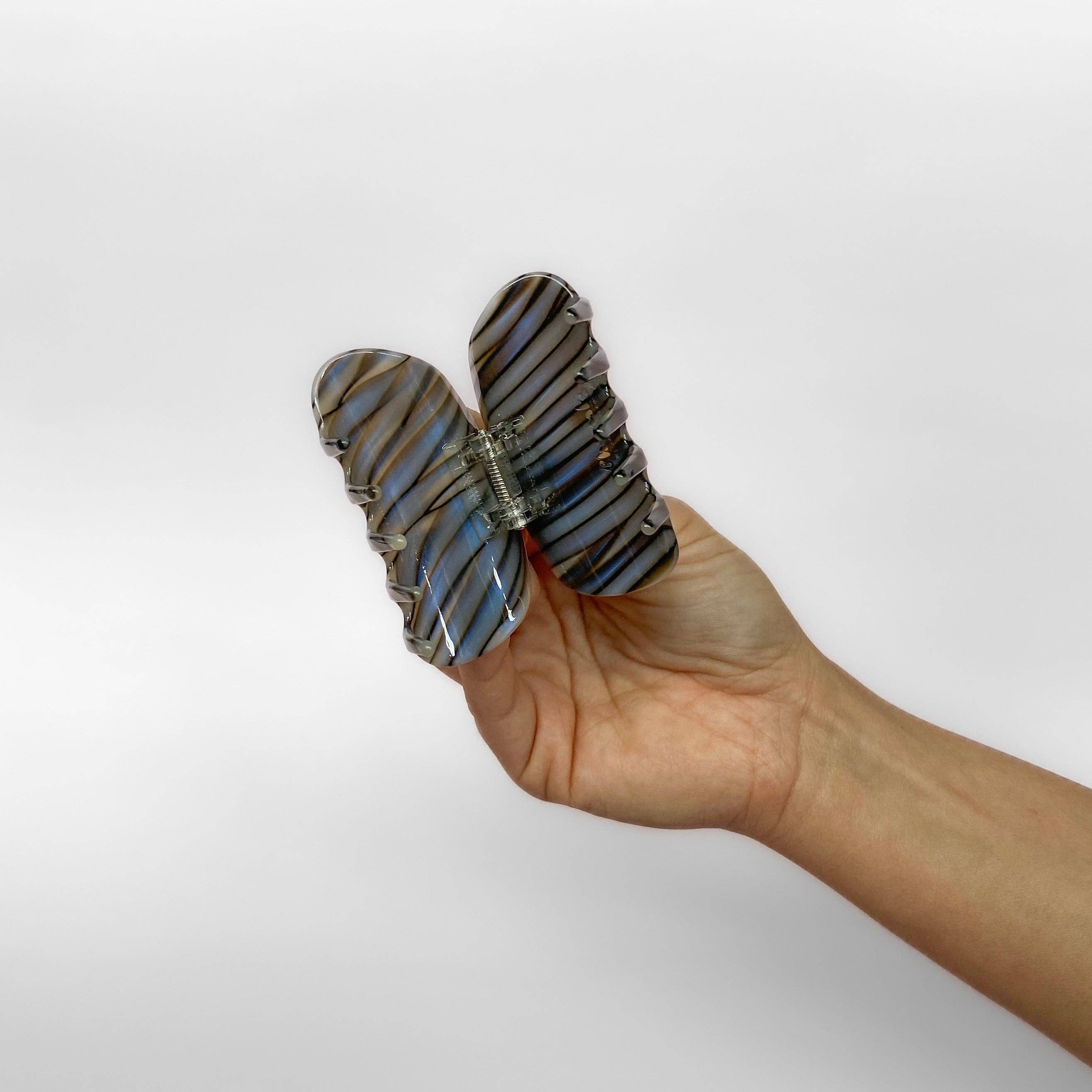 CHUNKS - Wholesale Hair Clip - Women's - Juno Claw in Shadow2