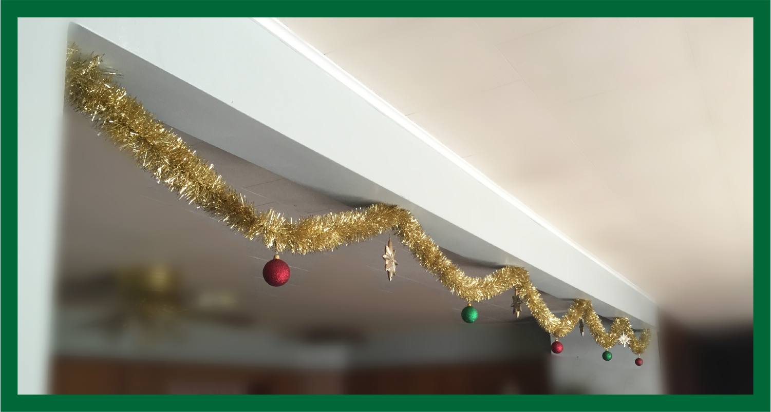 DecoTies - Wholesale Christmas Decoration - DecoTies® Fasteners  For Garland and Light Strings, 24 pack2